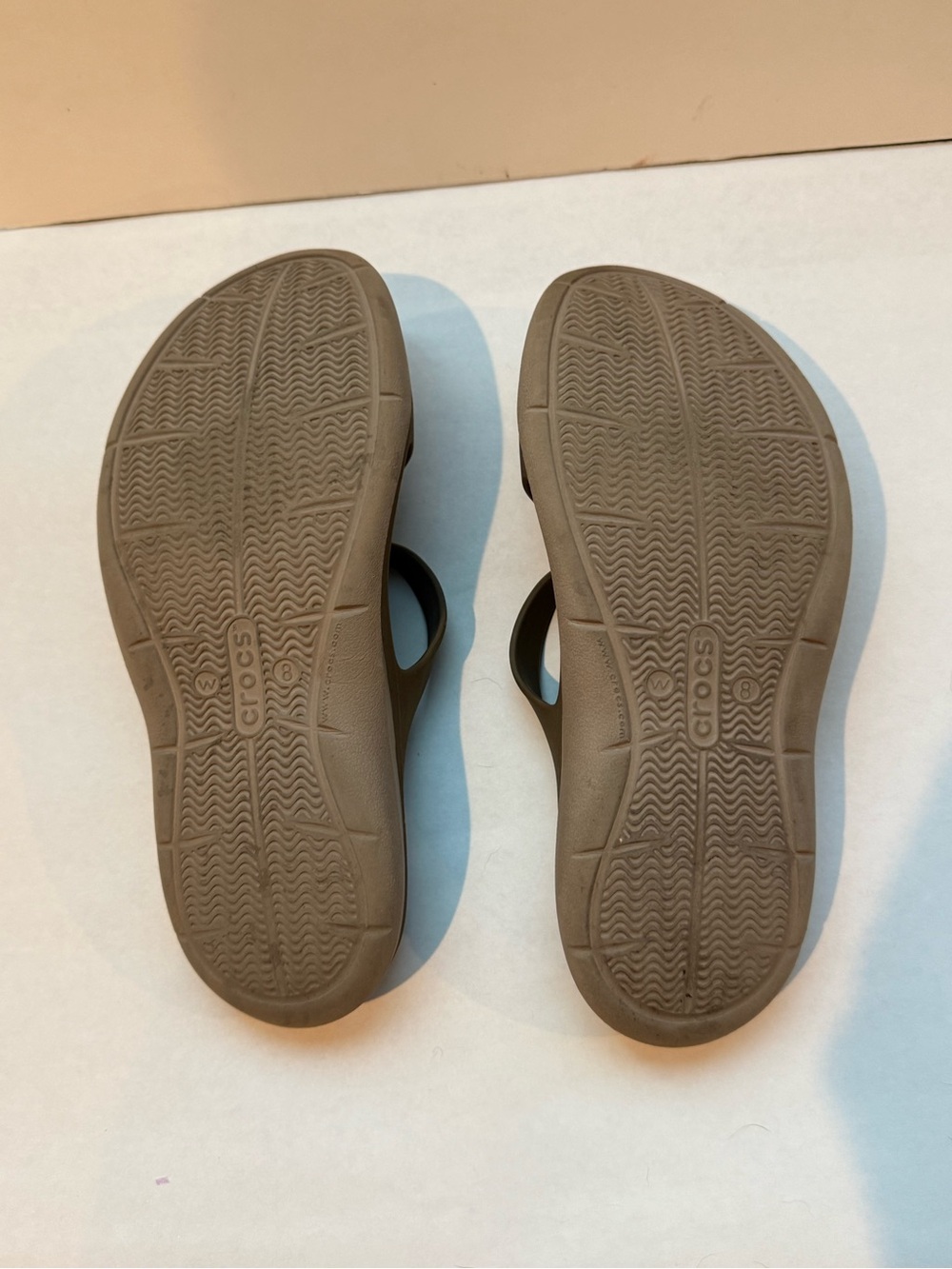 Crocs Women's Swiftwater Slide Sandals in Walnut - Size 8 - Picture 3 of 7
